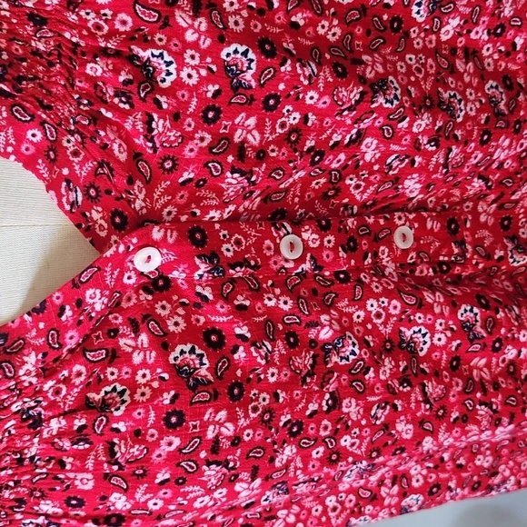 Maurices Red Paisley V-Neck Blouse - Picture 5 of 13